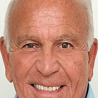 Энцо Дж. Кастеллари