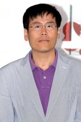 Ли Чжон Пхё