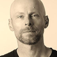 Джон Гилберт