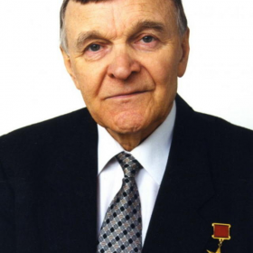 Юрий Бондарев
