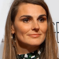 Санне Найенс