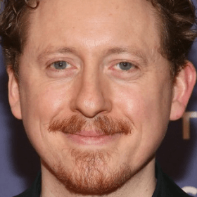 Карадог В. Джеймс