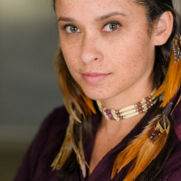 Джессика Перри