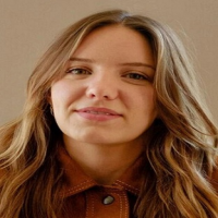 Кортни Митчелл