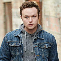 Йен Коллетти