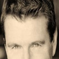 Грег Стюарт