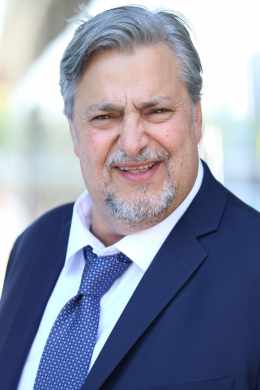 Марк Резник