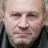 Леонид Максимов