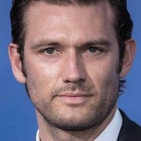 Алекс Петтифер