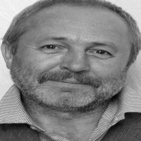 Владимир Бобров