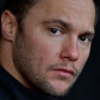 Дэннис Андрес