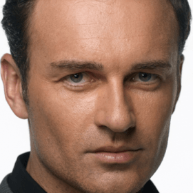 Джулиан Макмэхон