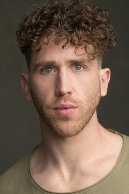 Крис Саддлер