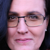 Мадлен Экман