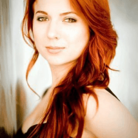 Луиз Хрэдски