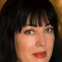 Трэйси Робертсон