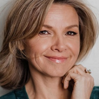 Джастин Кларк