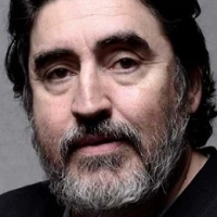 Альфред Молина