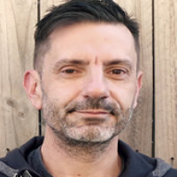 Дэн Причард