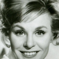 Ева Ингеборг Шольц