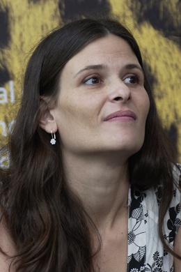 Ана Селентано