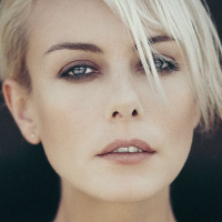 Северия Янушаускайте