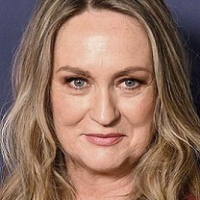 Хелен Томсон