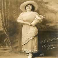 Китти Уотсон