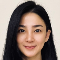 Дженнифер Хун