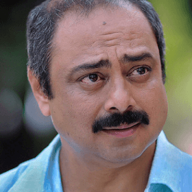 Сачин Кхедекар