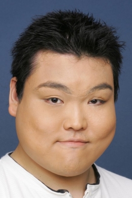 Сугисаки Рё