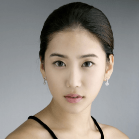 Син Су Чжон