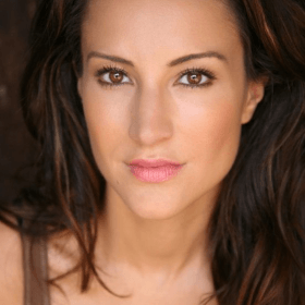 Америка Оливо