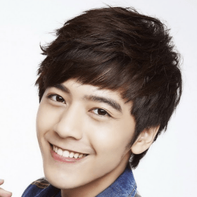 Ли Чун Линь