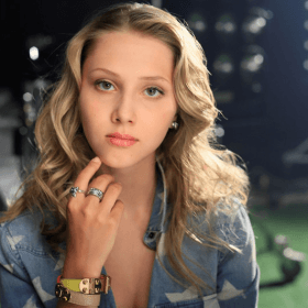 Анастасия Новикова