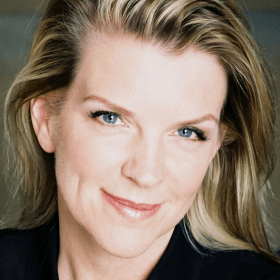 Кристина Николл