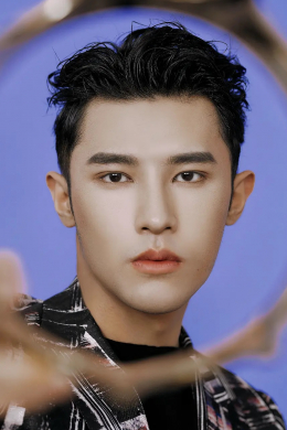 Ян Цзинь Хэн