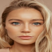 Арина Постникова