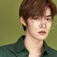 Чжоу Ши Юань