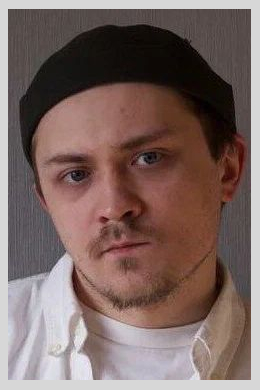 Назар Сафонов