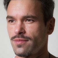 Михаил Вихляев