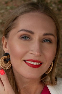 Анна Бычкова