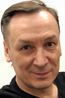 Денис Тарасов