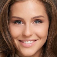 Леонела Мантурова