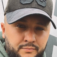 Марат Дубин