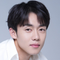 Коу Вэй Лун