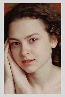 Анна Потакова