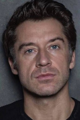 Илья Артёмов