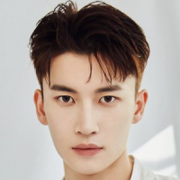 Цинь Сяо Сюань