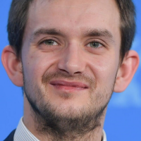 Брэндон Влиге